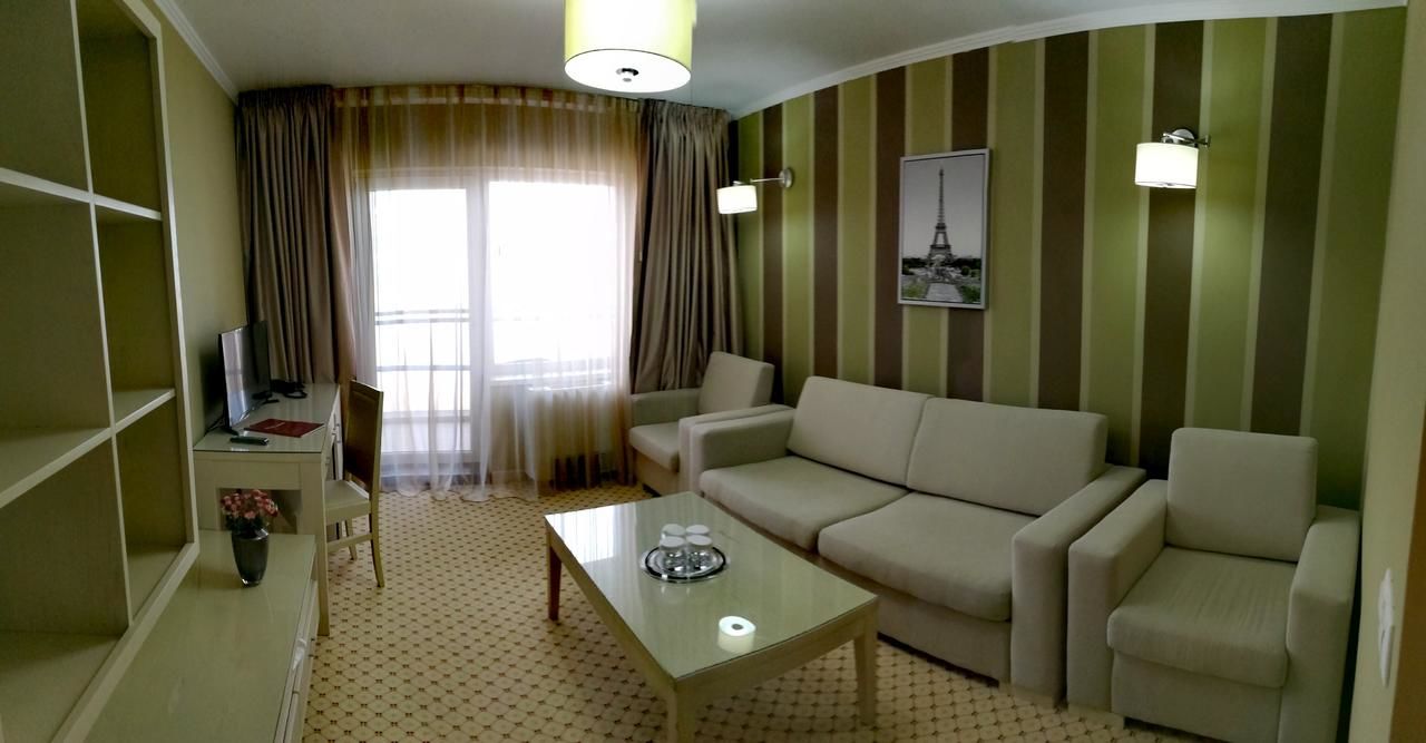 Отель Hotel Caprioara Ковасна-15